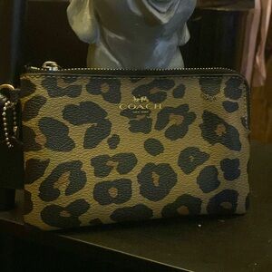Coach Wristlet Leopard Print